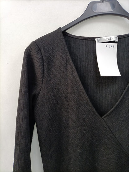 MANGO. Vestido negro  T.xs
