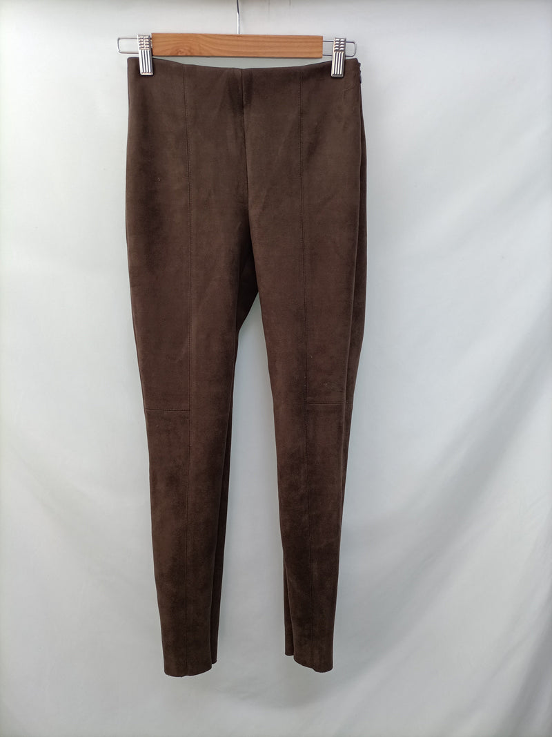 ZARA. Pantalones antelina verdes/marrones T.xs