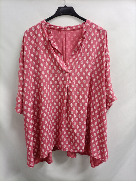 OTRAS. Blusón rosa flores Tu(m)