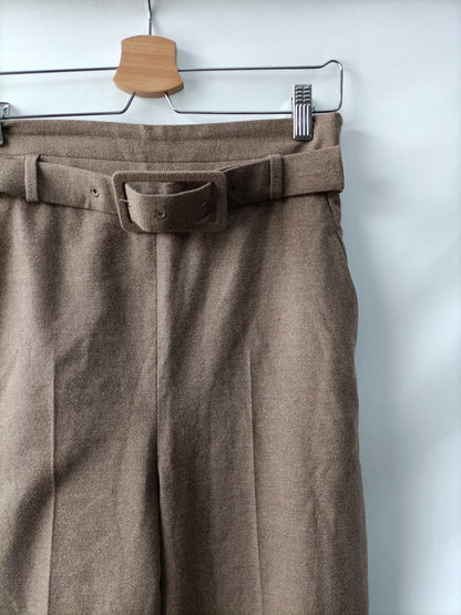 ZARA. Pantalon de vestir marron T.s