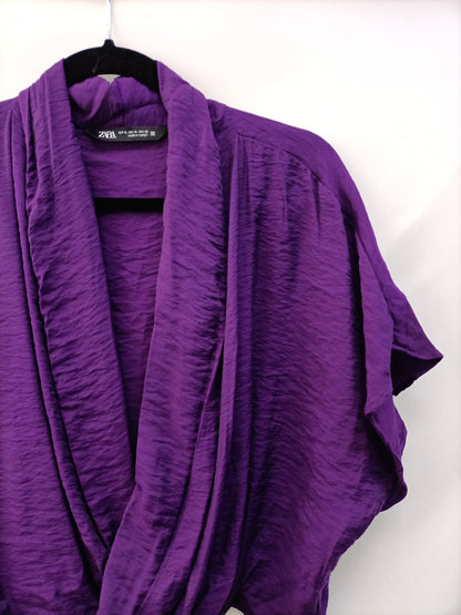 ZARA.Blusa morada T.XL