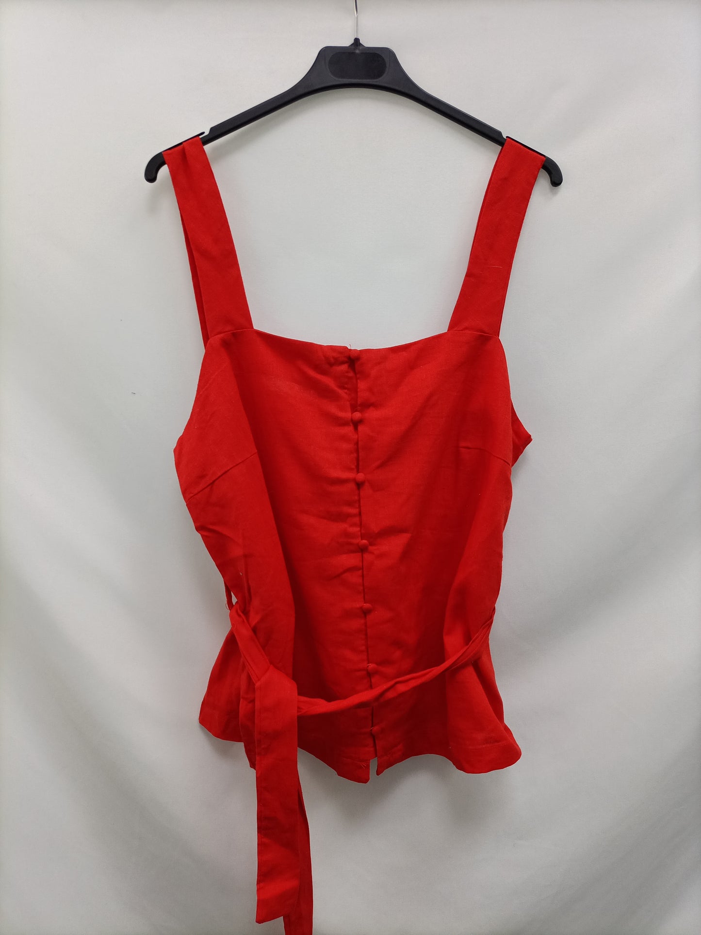 UNIT.Top negro rojo Lino T.M