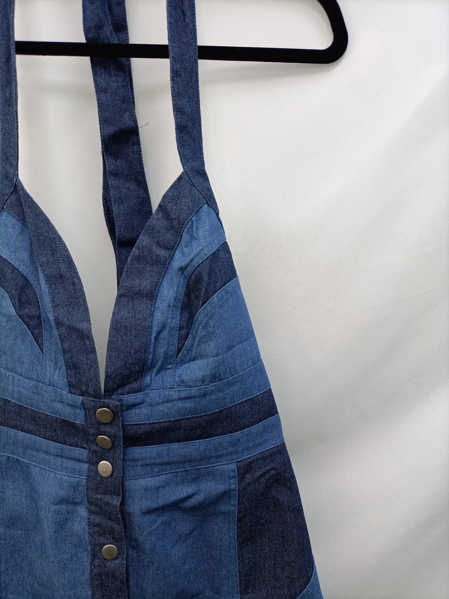 SKYLAR ROSE. Short denim dress with TL back