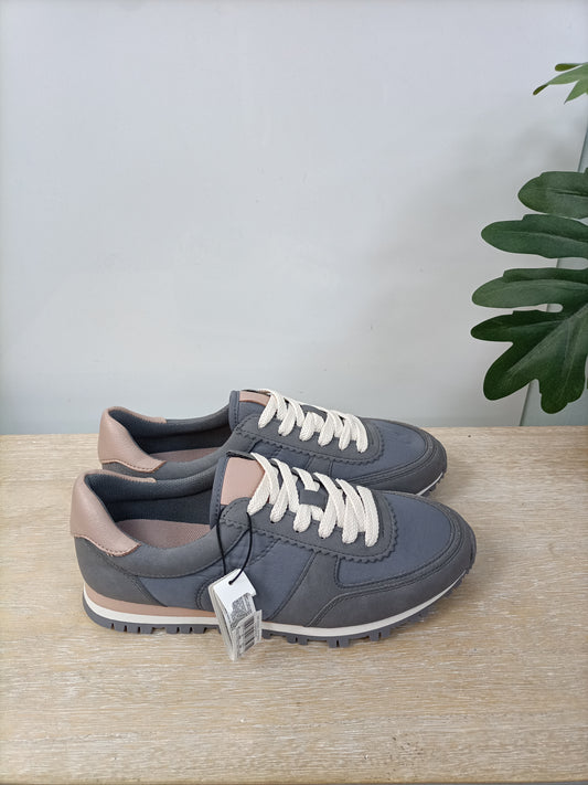 PARFOIS. Zapatillas grises y rosas T.37