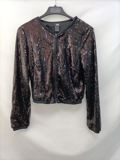 H&M.Bomber crop lentejuelas T.38
