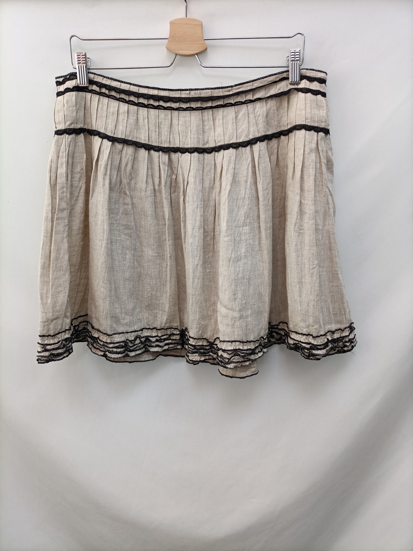 MANGO.Beige linen skirt S.42