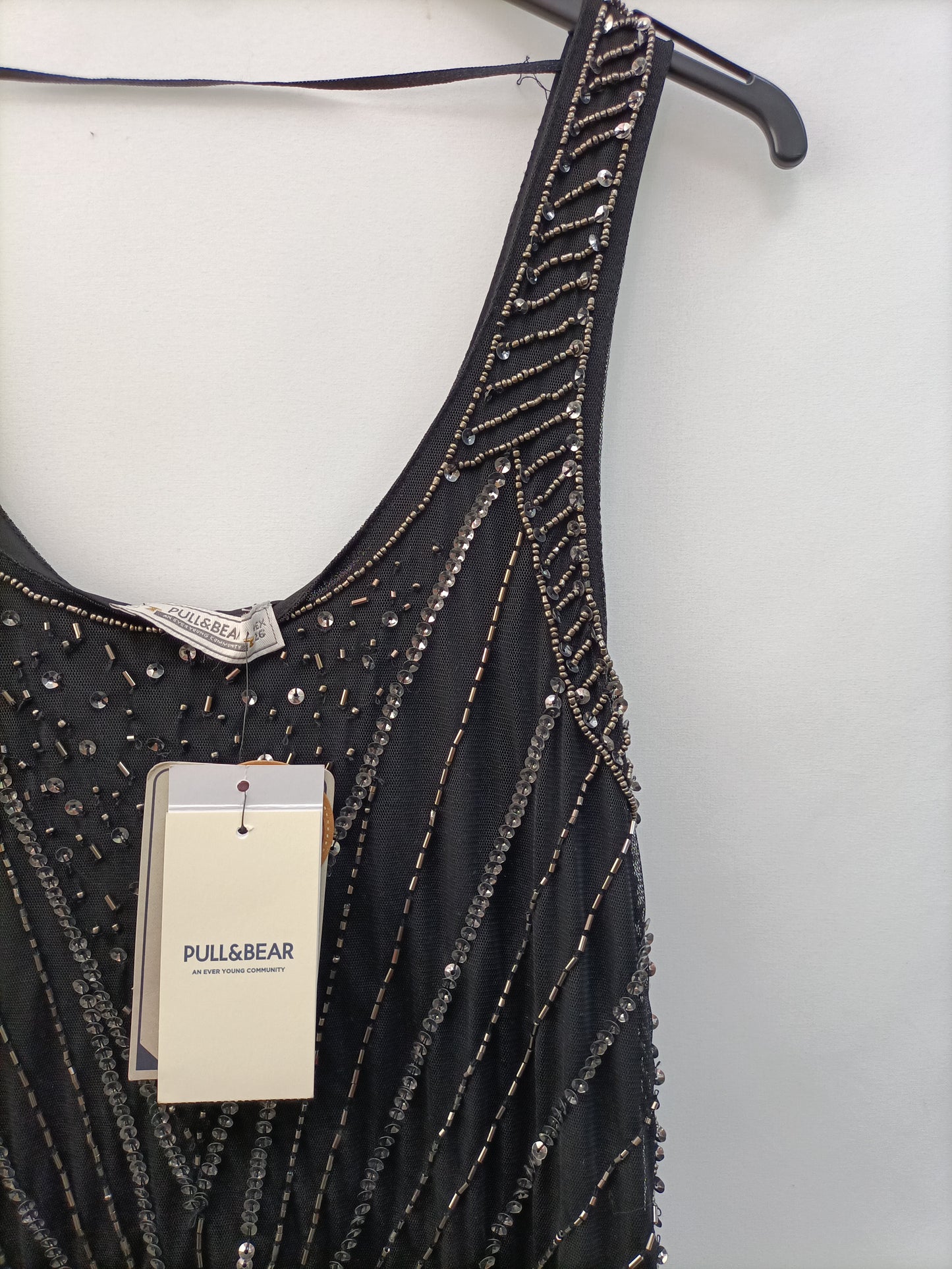 PULL&BEAR.Vestido corto lentejuelas T.s(tara)