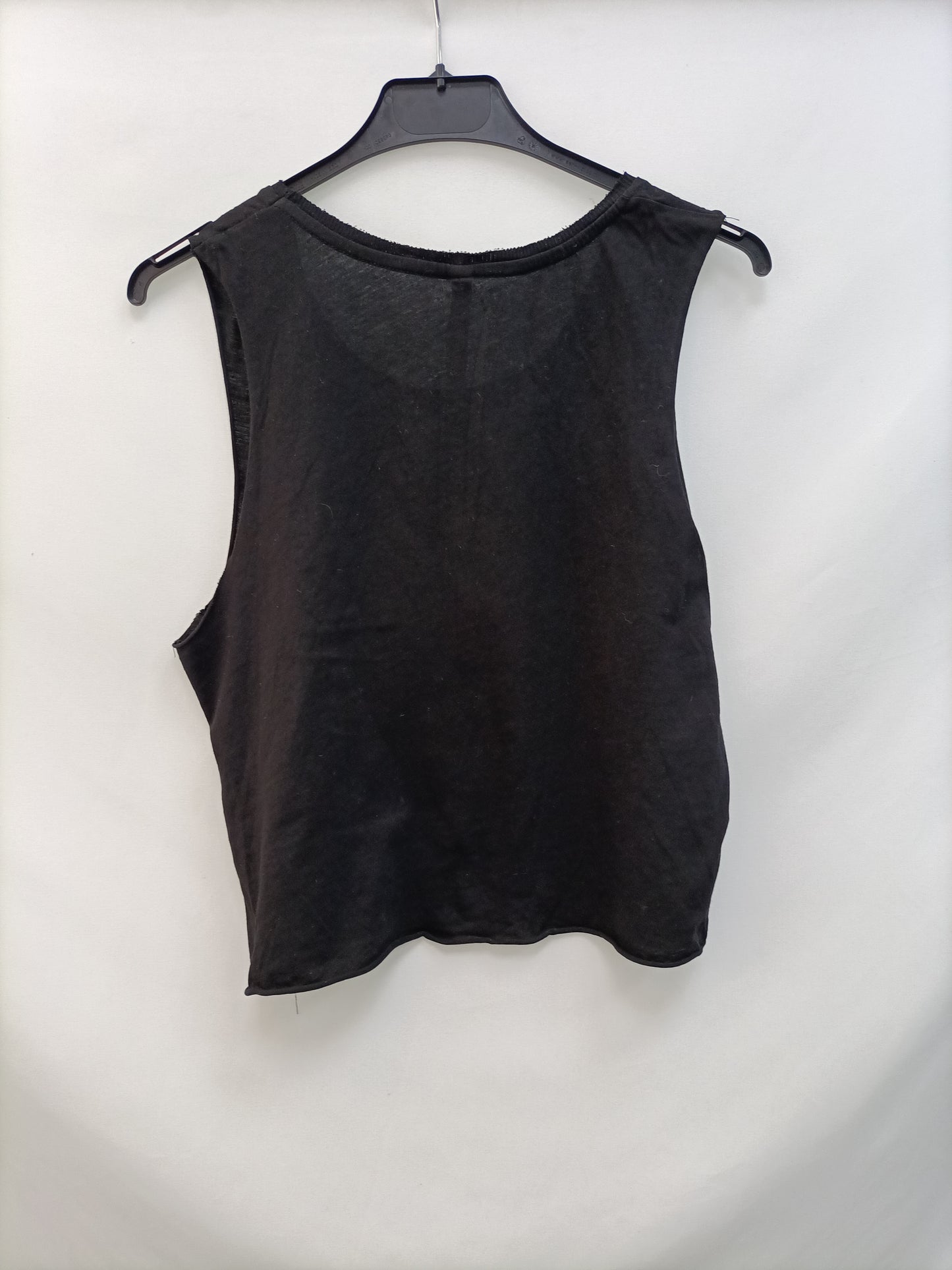 STRADIVARIUS. Camiseta negra T.s