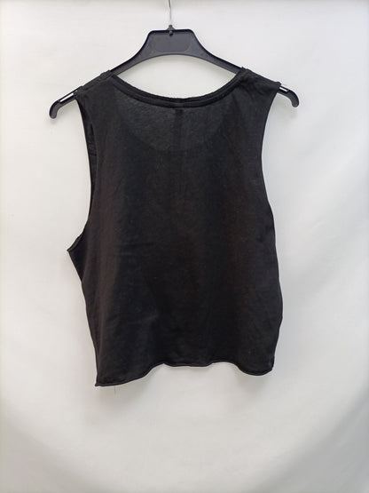 STRADIVARIUS. Camiseta negra T.s