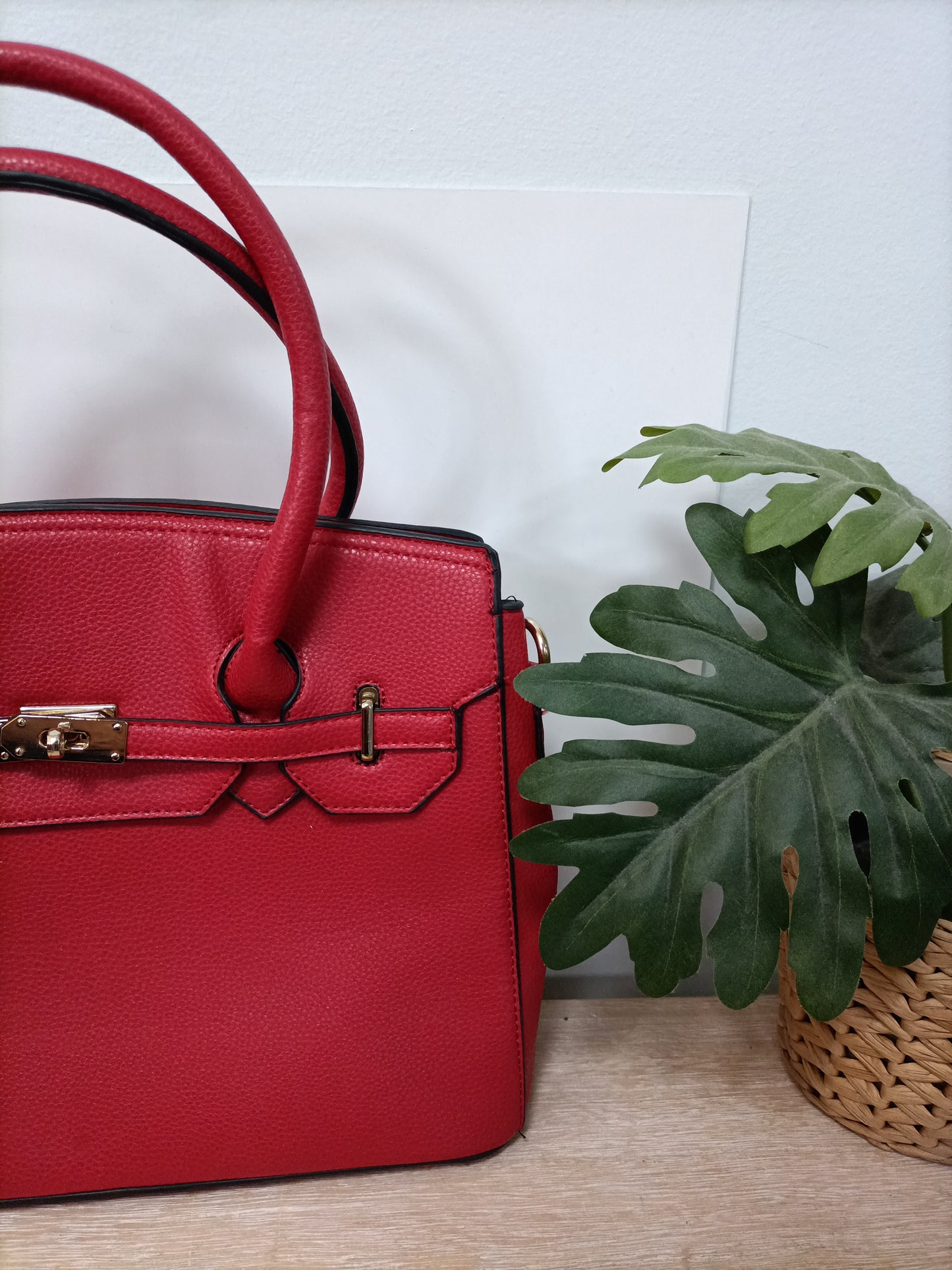OTHERS. Red leather effect bag
