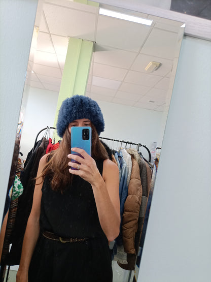 OTRAS. Dianema pelo azul