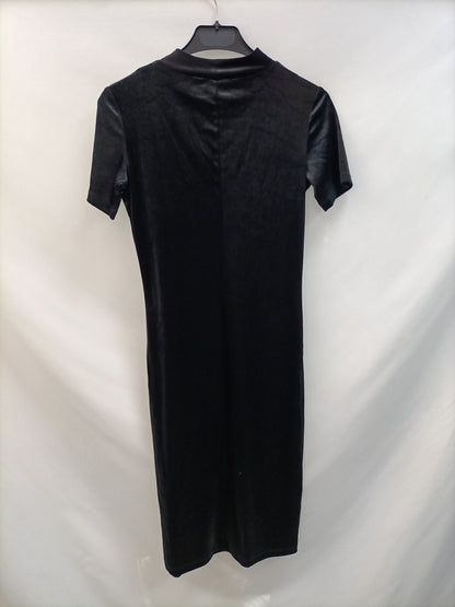 ZARA. Vestido negro Terciopelo T.s