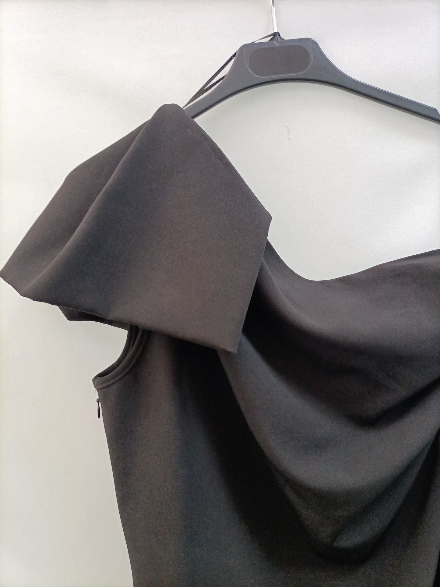 JIRO. Asymmetrical black top Ts