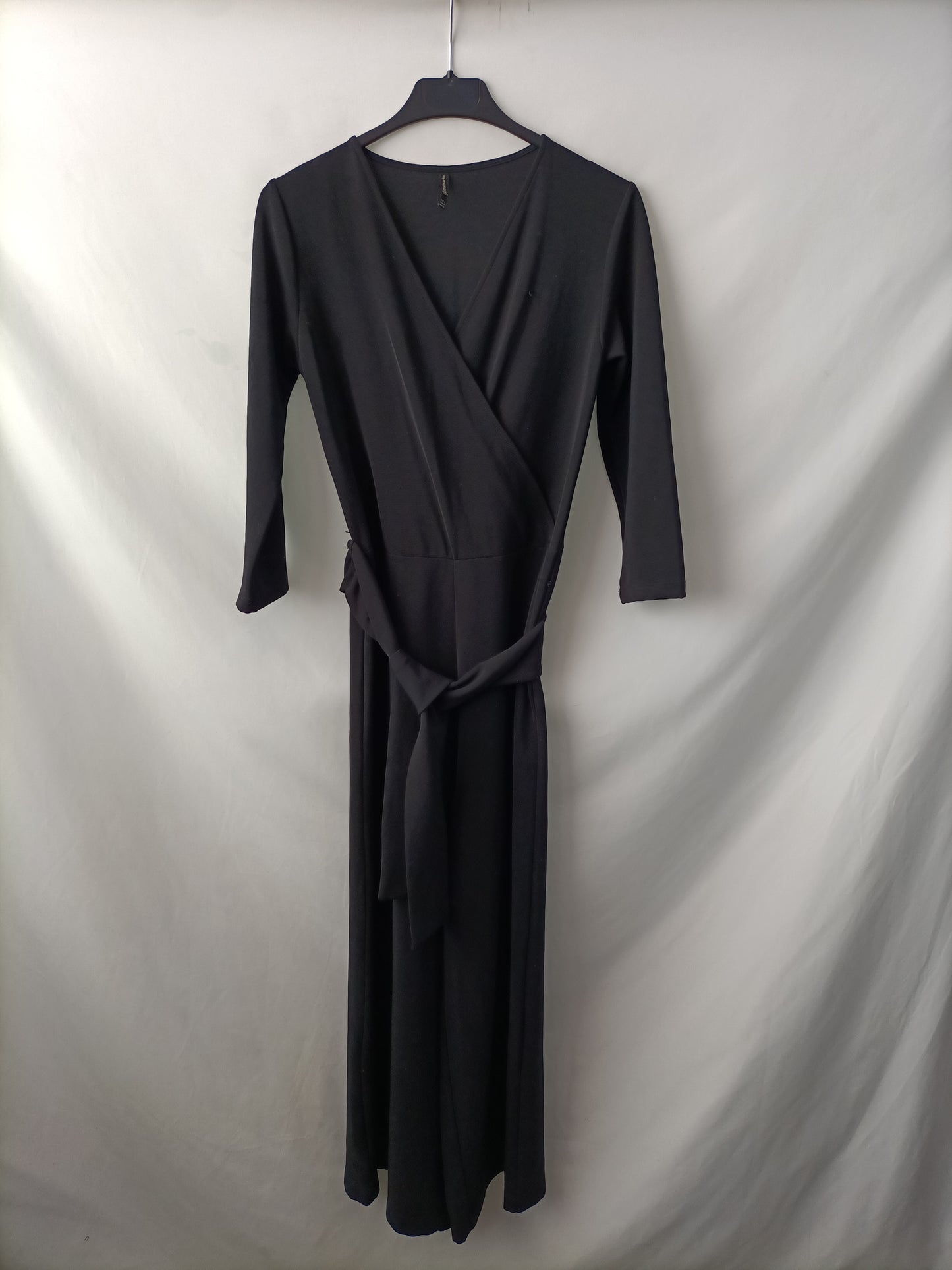 STRADIVARIUS. Black culotte jumpsuit Ts (tara)