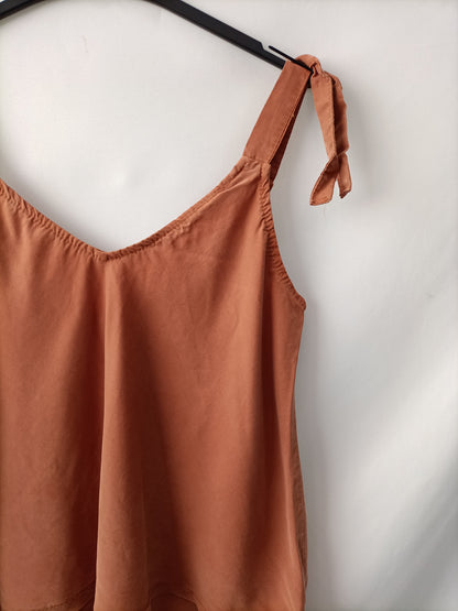 OTRAS. Top naranja Tu(s)