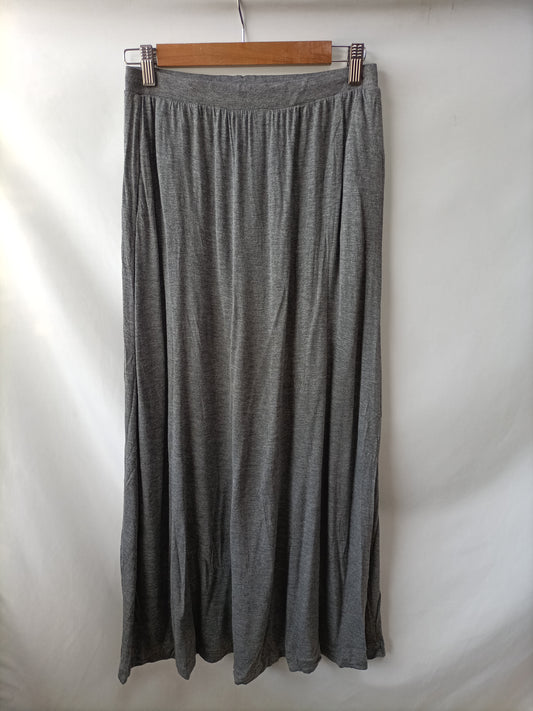 OTRAS. Falda midi gria Tu(34)