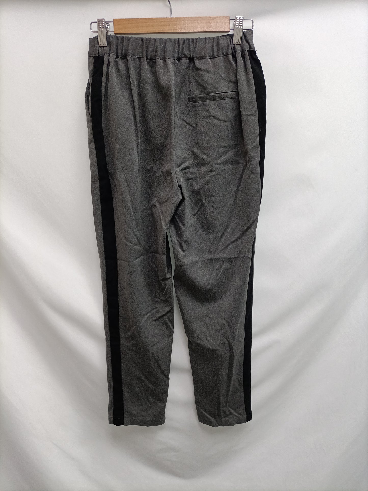 SPRINGFIELD. Flowy grey trousers size 34