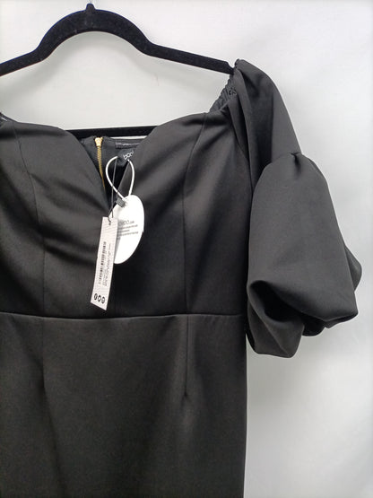 BOOHOO. Black dress with ruffles, size 40