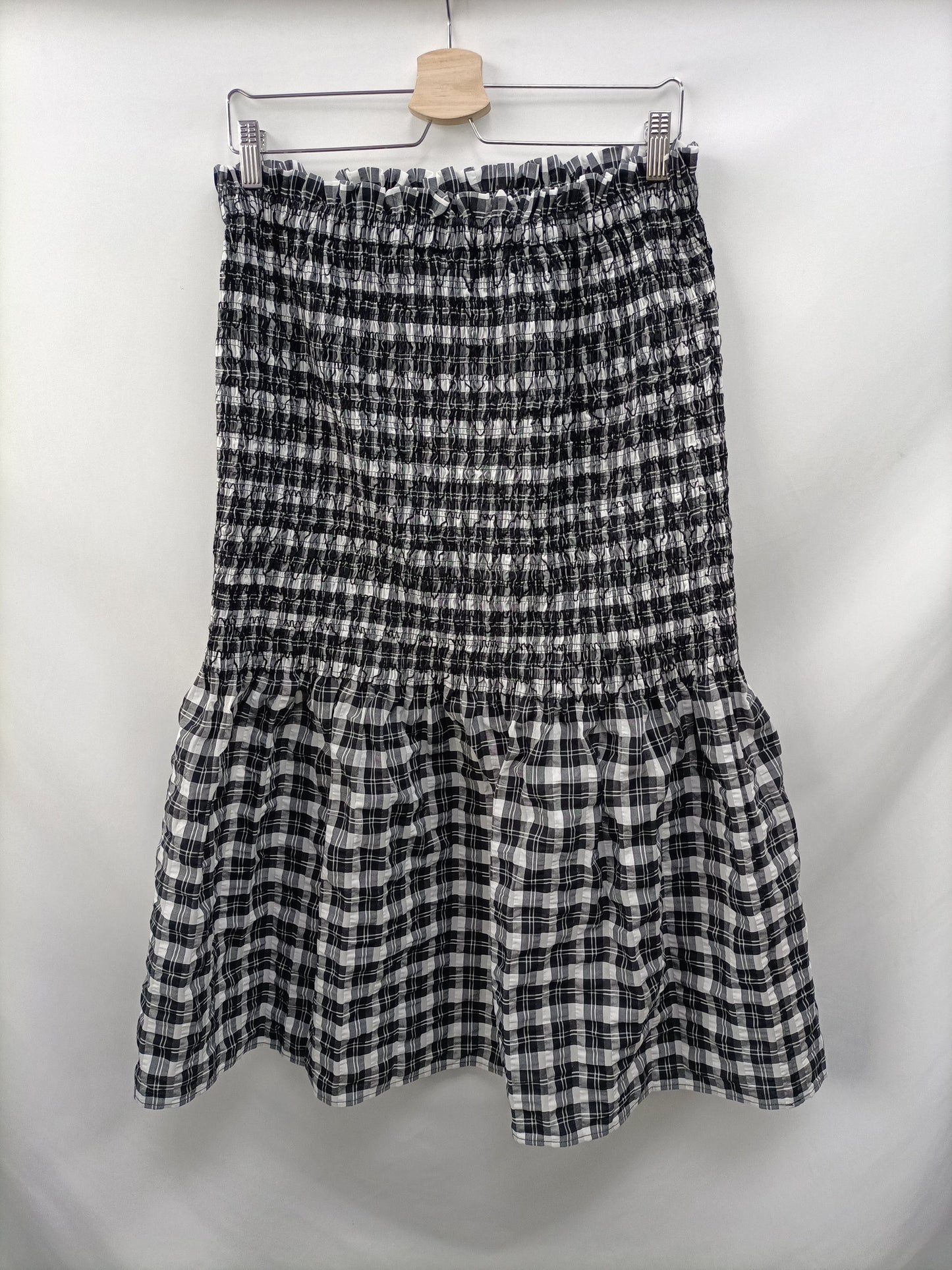 H&M. Falda midi cuadros T.m