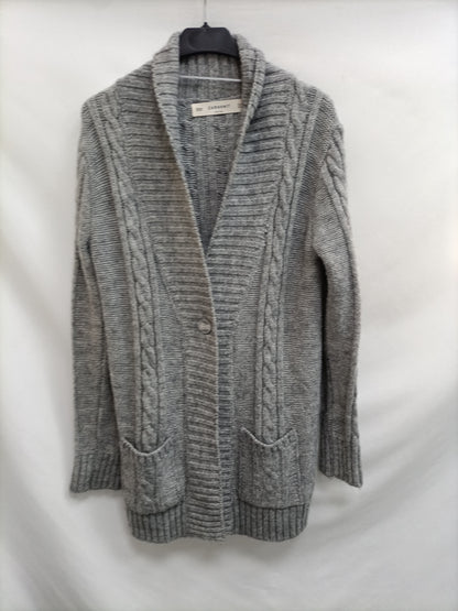 ZARA. Cárdigan gris T.m