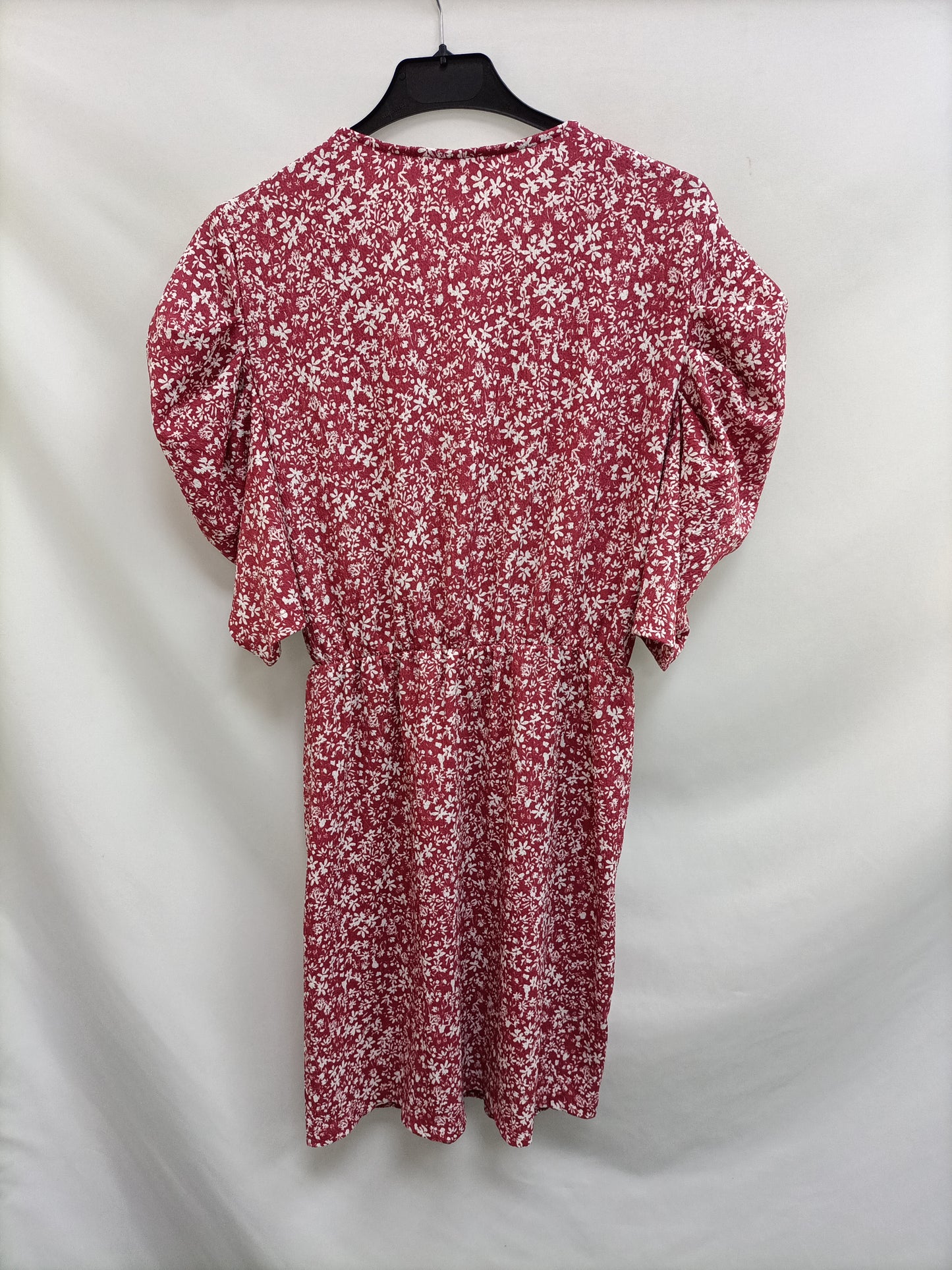 MANGO. Vestido burdeos flores T.m