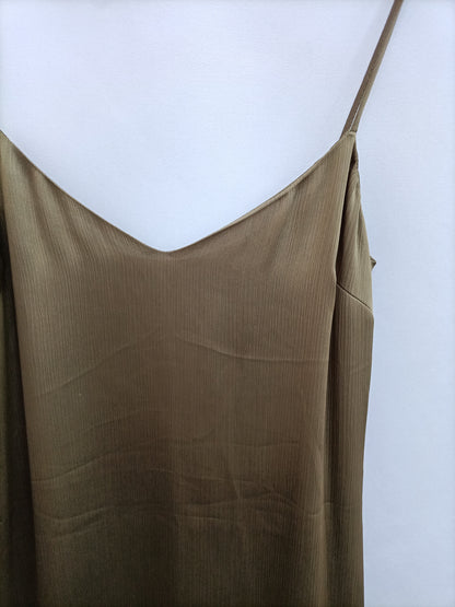 ZARA. Vestido lencero verde T.m