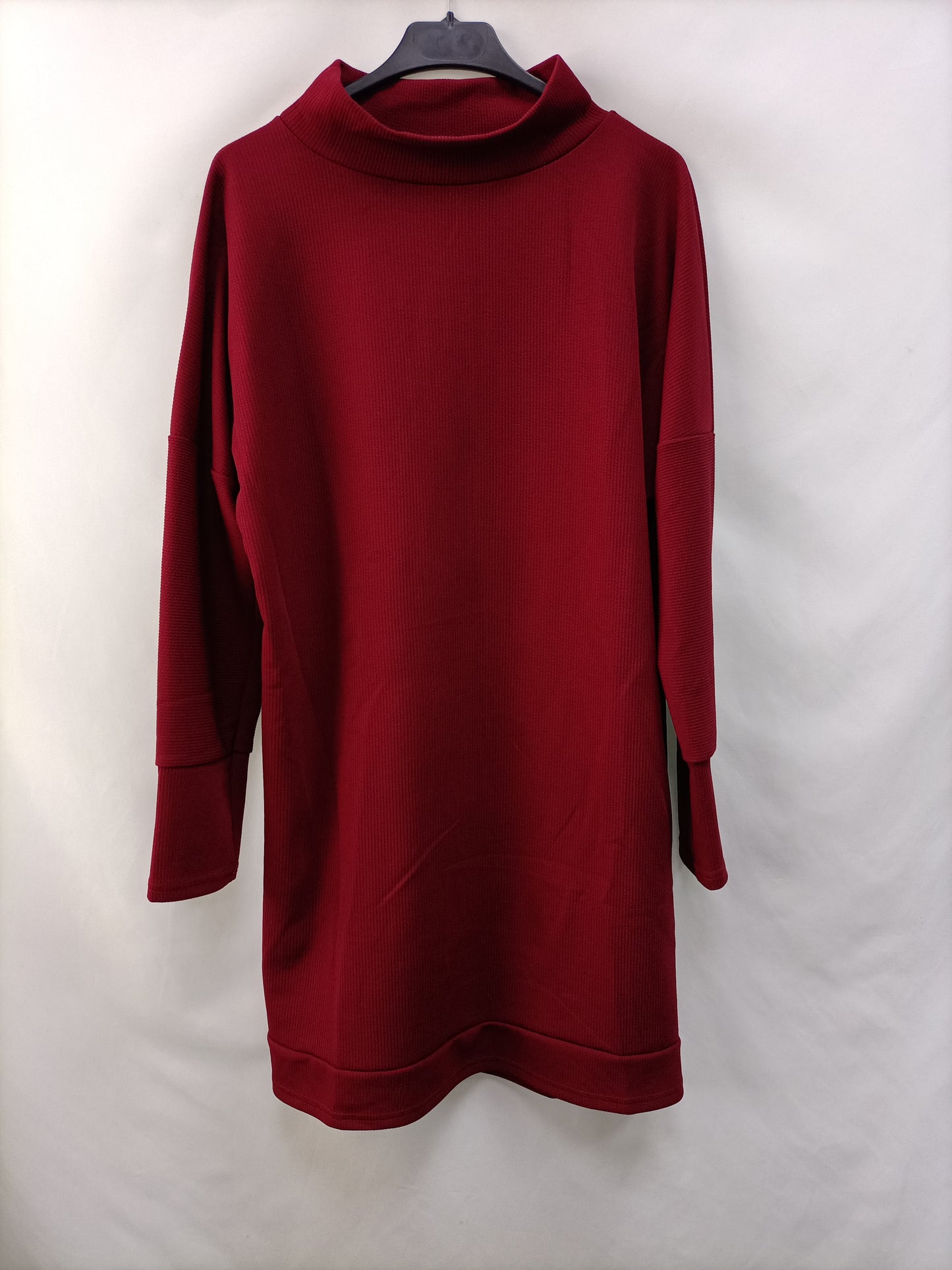 OTRAS. Vestido burdeos canalé T.xl