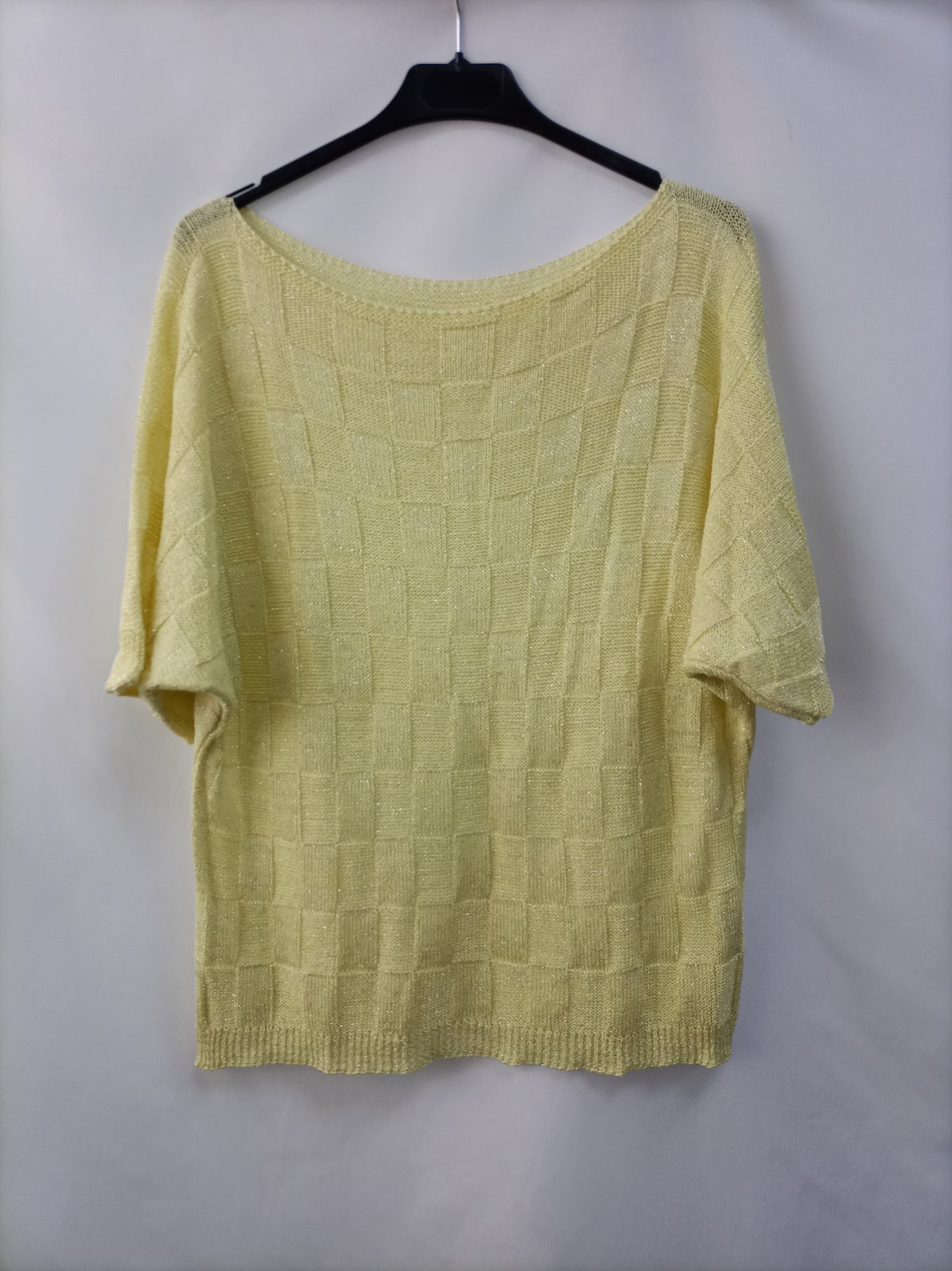 OTRAS. Top amarillo hilos T.u(l)