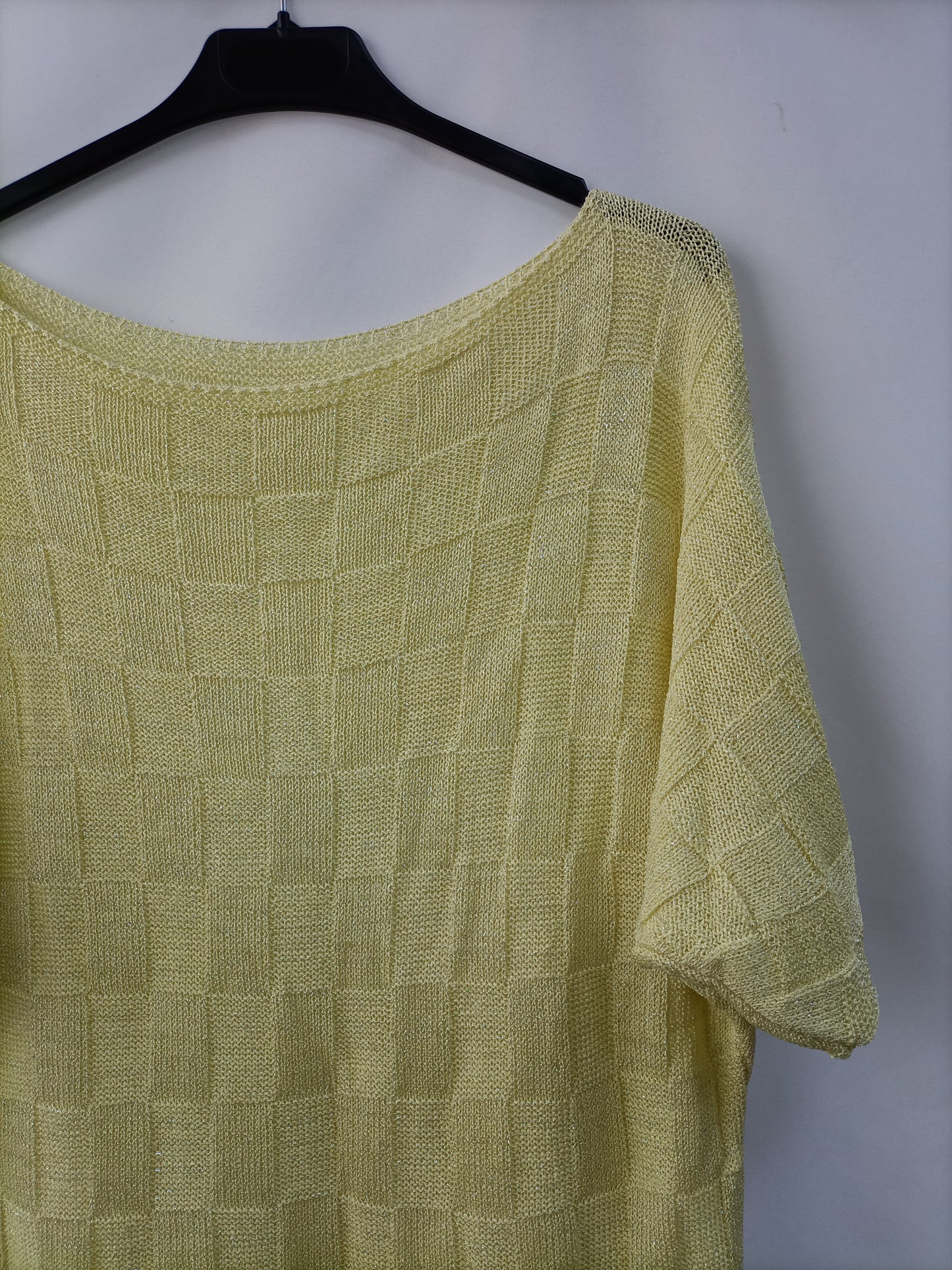 OTRAS. Top amarillo hilos T.u(l)