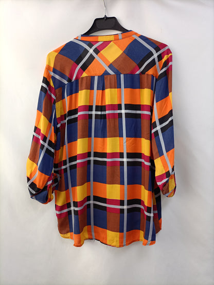 BOTELI. Blusa cuadros T.46(m/l)