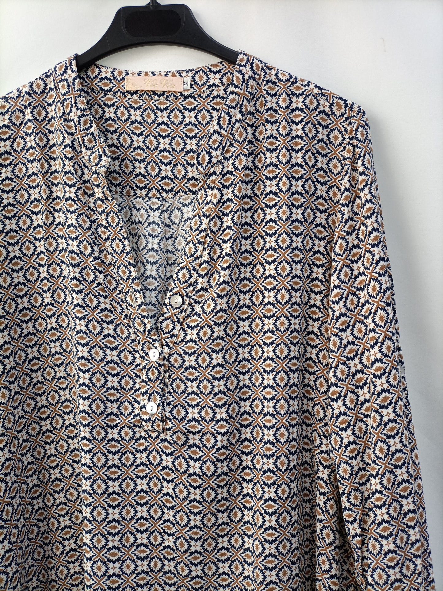 VIC VIA. Blusa estampada T.m