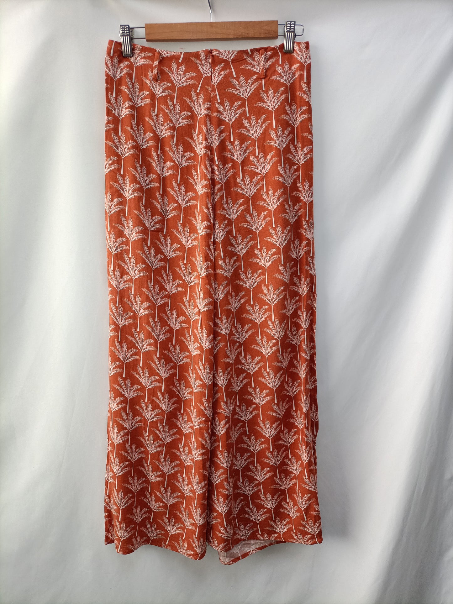 market.OTRAS. Falda midi Palmeras T.u(36)