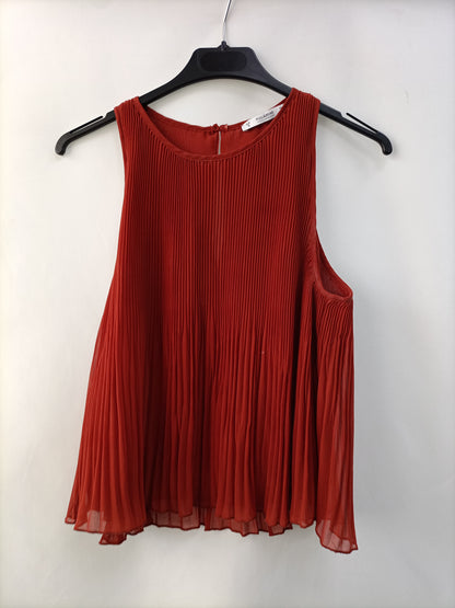 PULL&amp;BEAR.Tile pleated top Ts