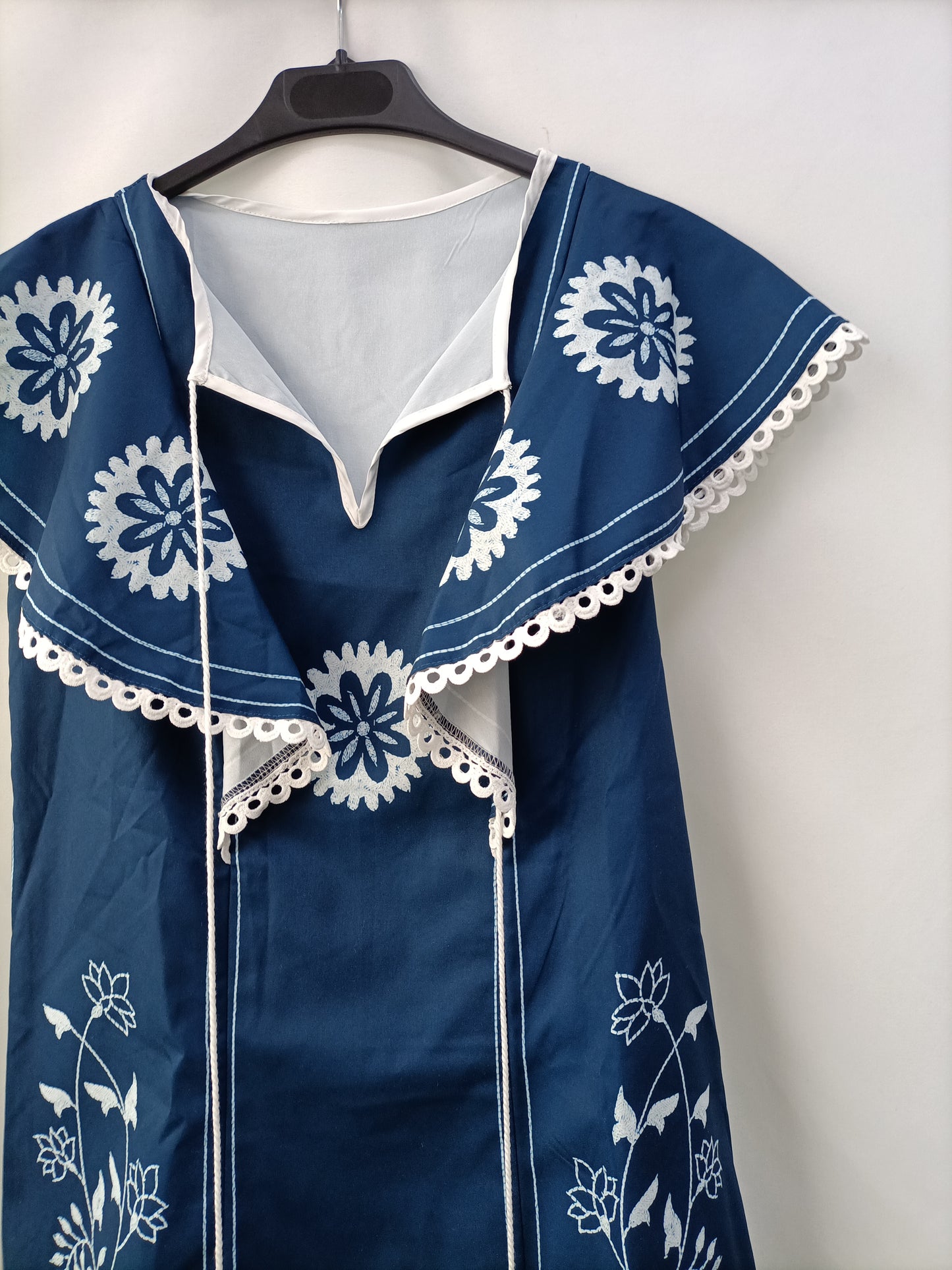 OTRAS.Vestido corto bordado TU (S)