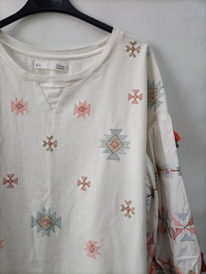 SFERA. Textured embroidered top Tl