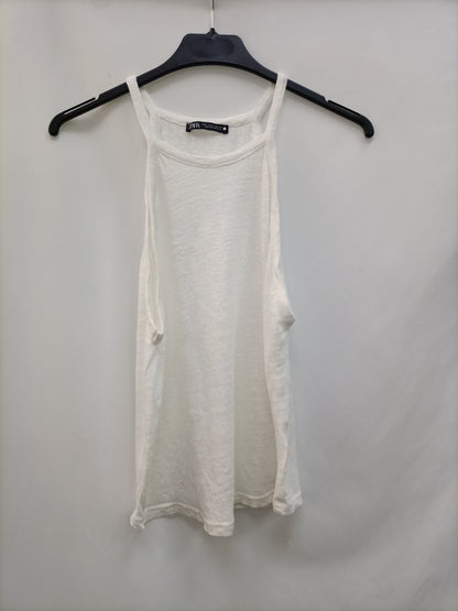 ZARA. Camiseta blanca T.s