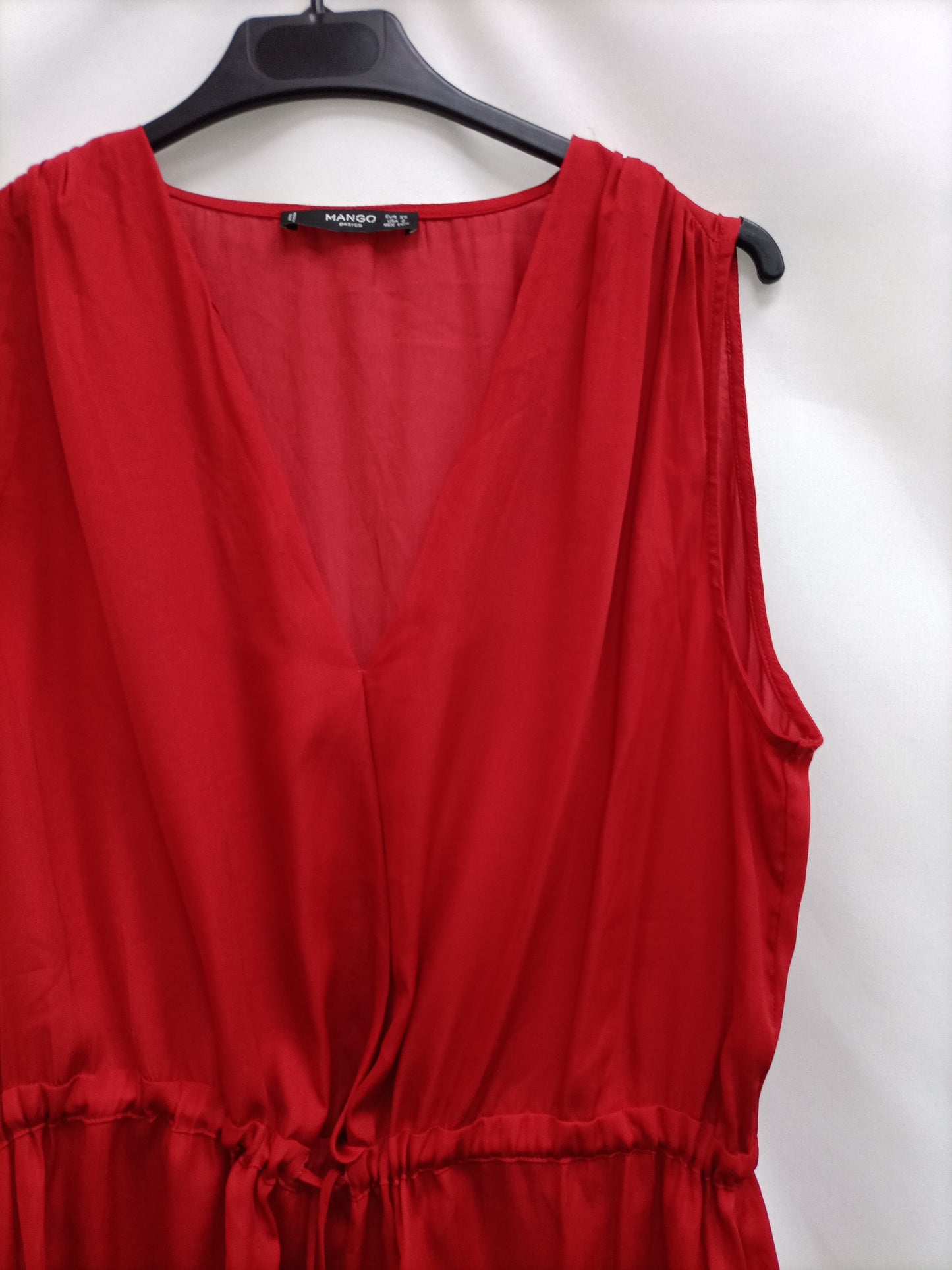 MANGO. Top rojo ajustable T.s