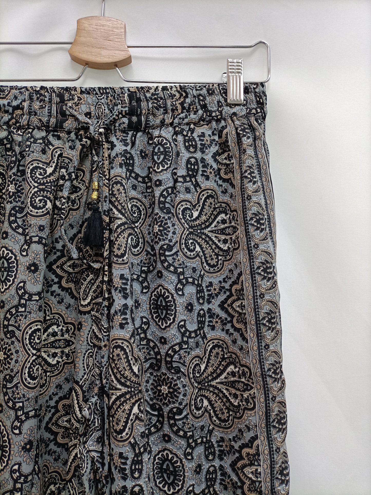 NAIF. Black amoeba pants Ts/m