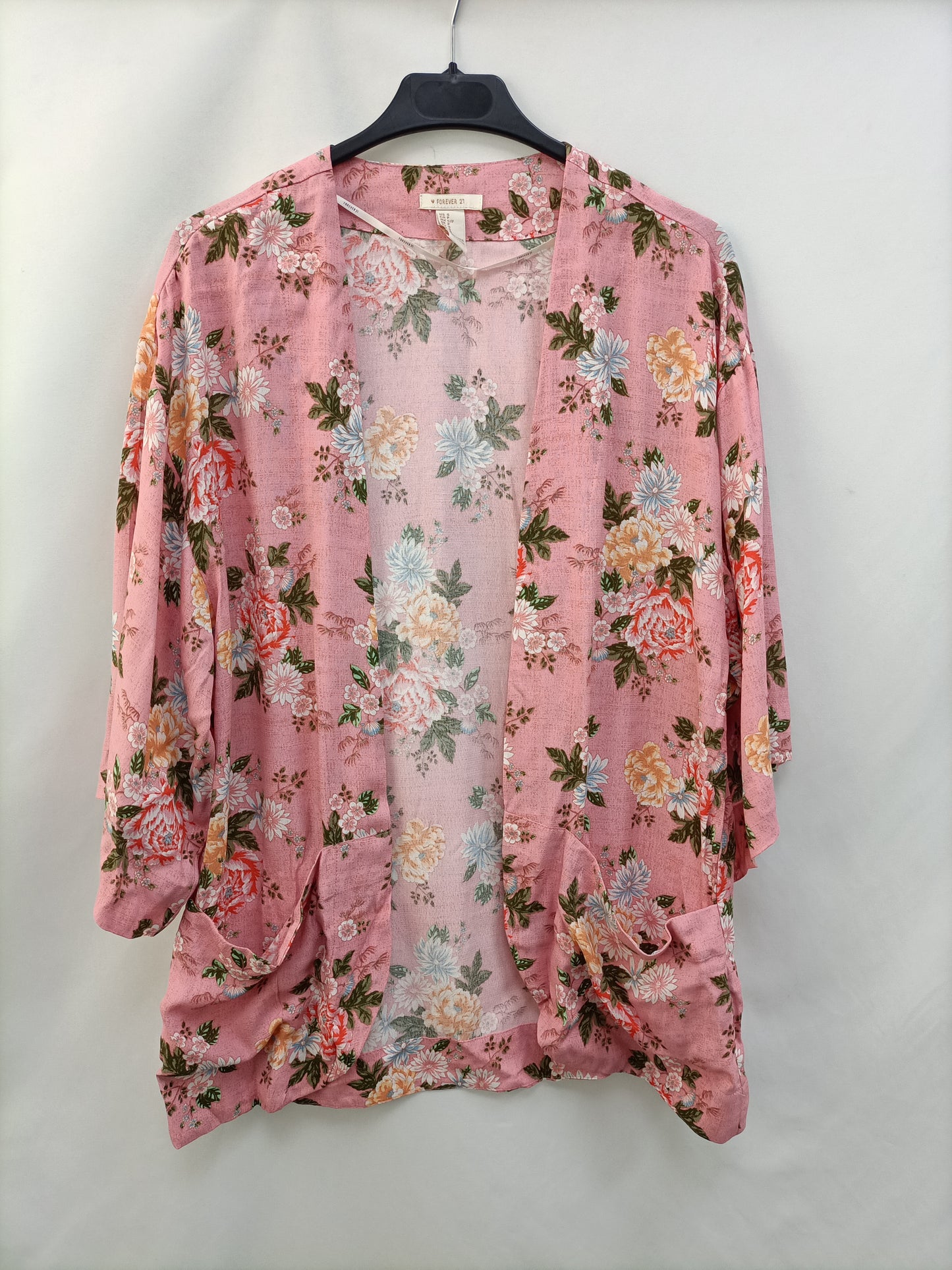 FOREVER21. Kimono rosa flores T.s