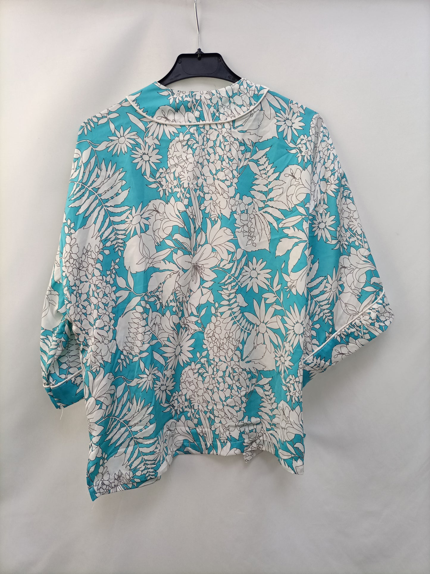 FOREVER21. Kimono azul flores T.s