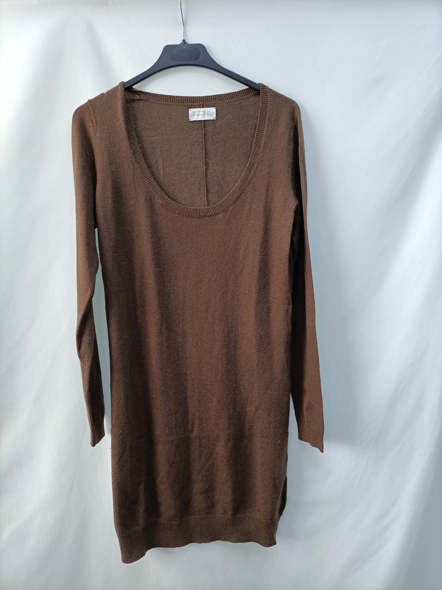 AMERICAN VINTAGE. Long sweater/brown dress Ts