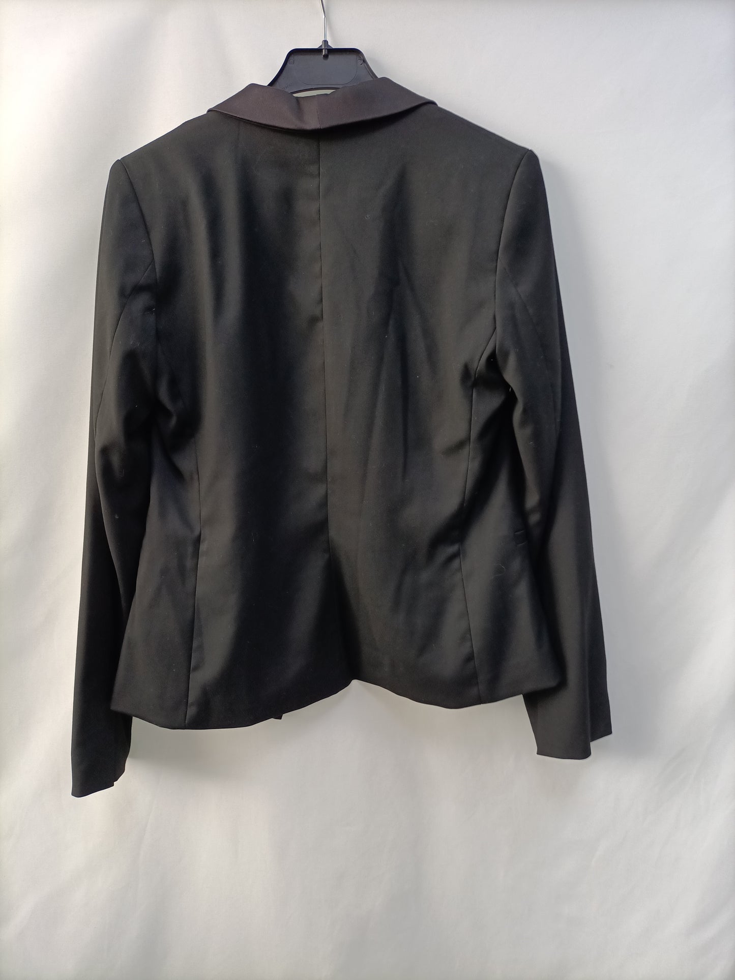 H&M. Blazer negra de vestir T.34