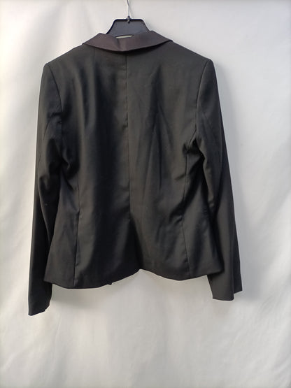 H&M. Blazer negra de vestir T.34