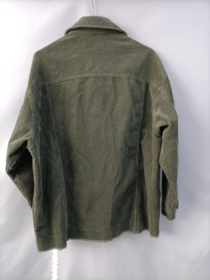 ZARA.  Cazadora pana verde T.xs