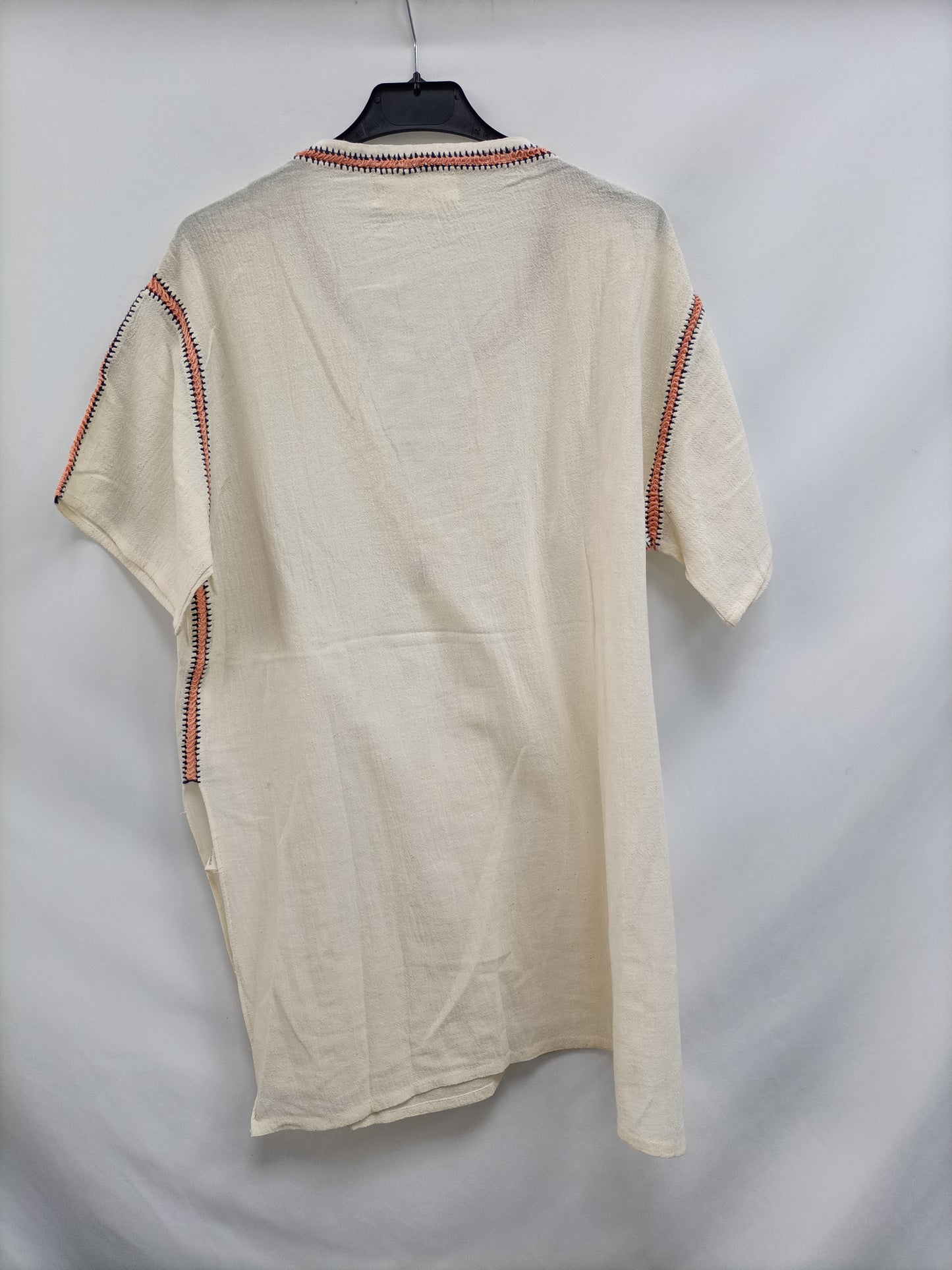 NADIA DAFRI. Blusa beige bordada T.m