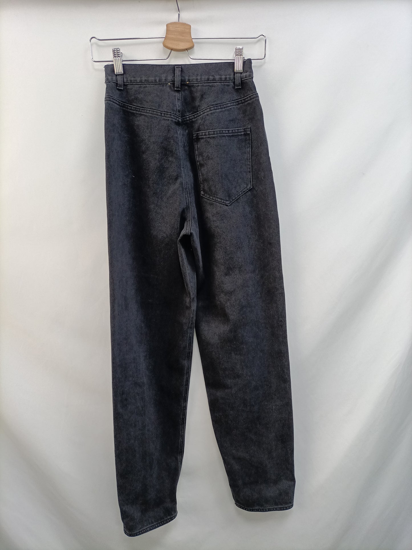 INDIGO UNIQUE. Wide-leg black trousers, size 32