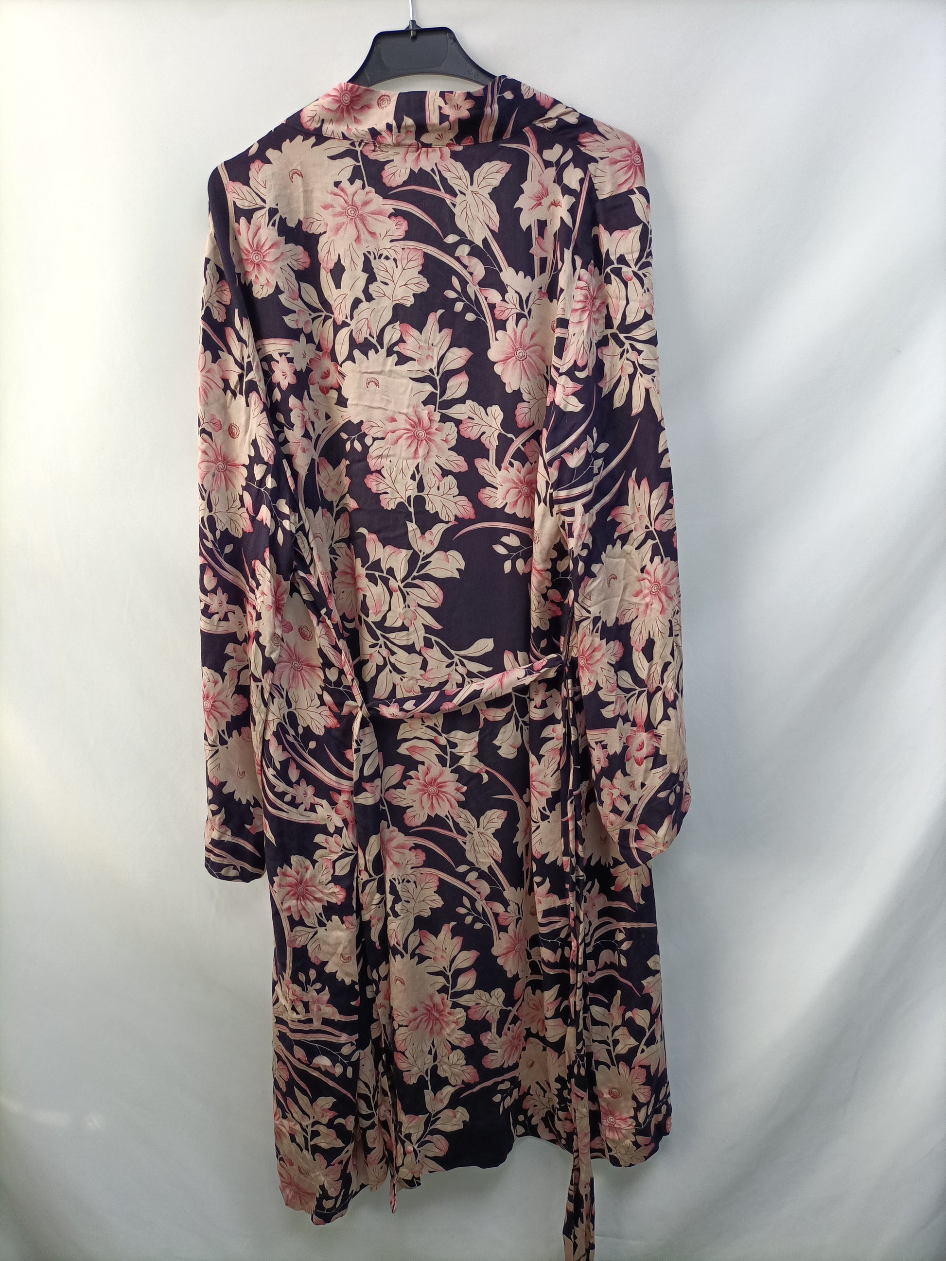 Kimono morado flores – Hibuy market - Main Image