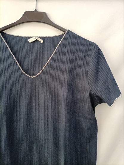 MANGO. Top azul canalé T.m