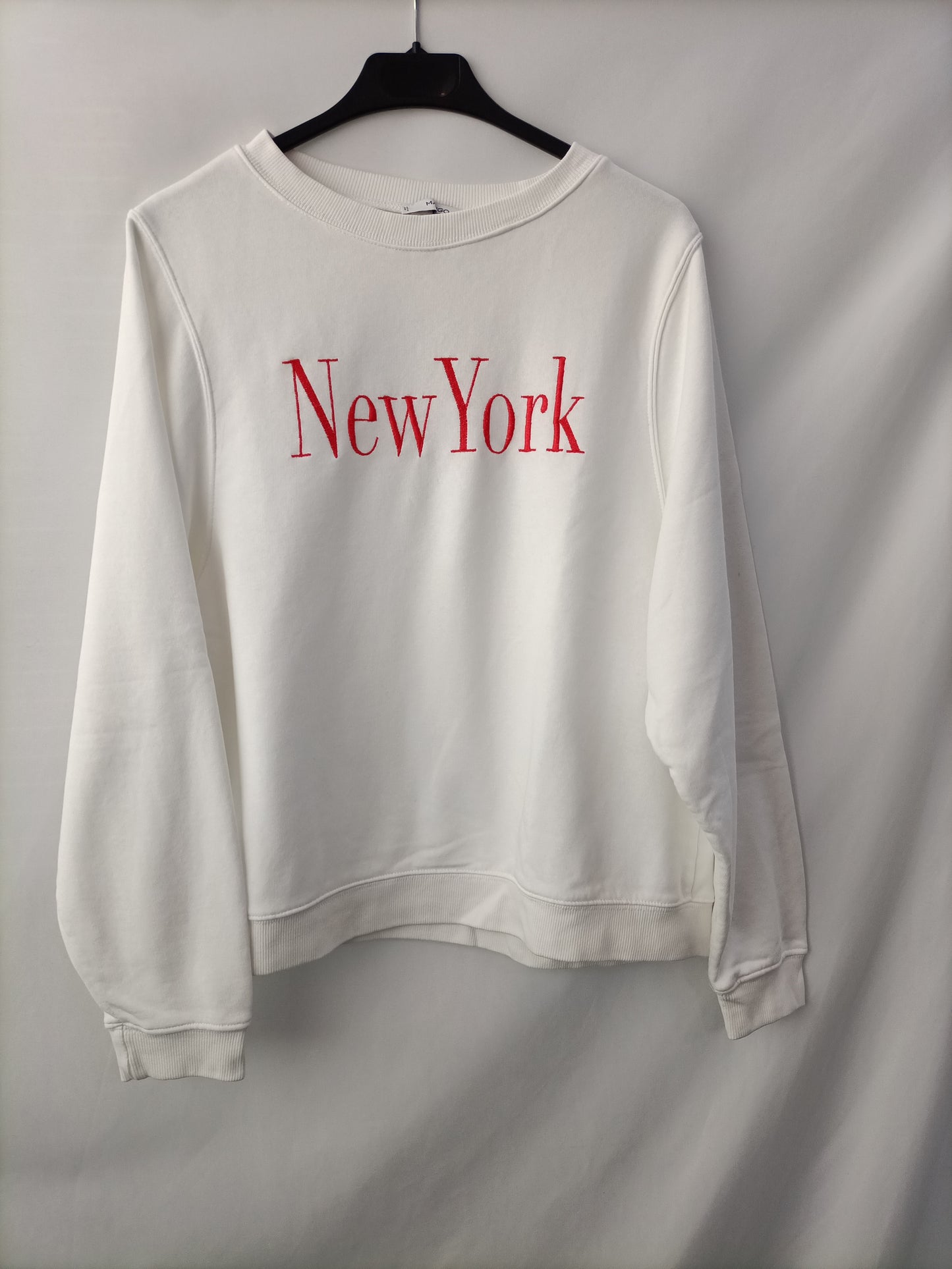MANGO. Sudadera blanca T.s