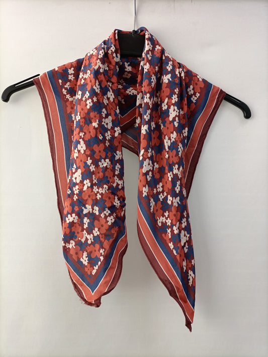 OTHERS. Floral scarf